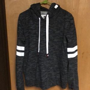 LOVE sweatshirt size XL